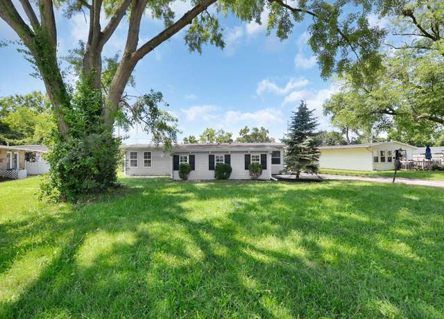 Property at 881 Joyful St, Columbus, OH 43204, 3 beds, 1 bath