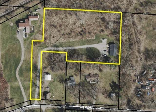 Property at 521 Vernon Ave, Delaware, OH 43015, 6 beds