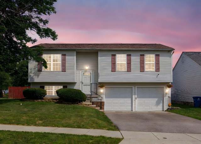 Property at 2083 Manley Way, Grove City, OH 43123, 3 beds, 1.5 baths