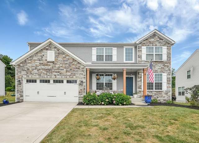 Property at 637 Crestview Dr, Lithopolis, OH 43136, 4 beds, 4.5 baths