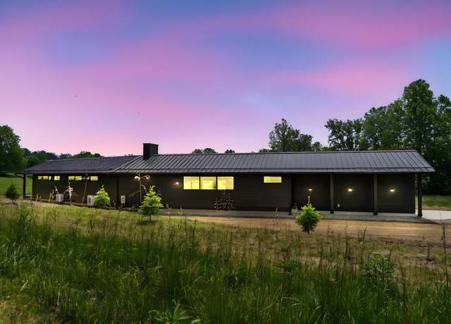 Property at 7931 Concord Rd, Johnstown, OH 43031, 3 beds, 2.5 baths