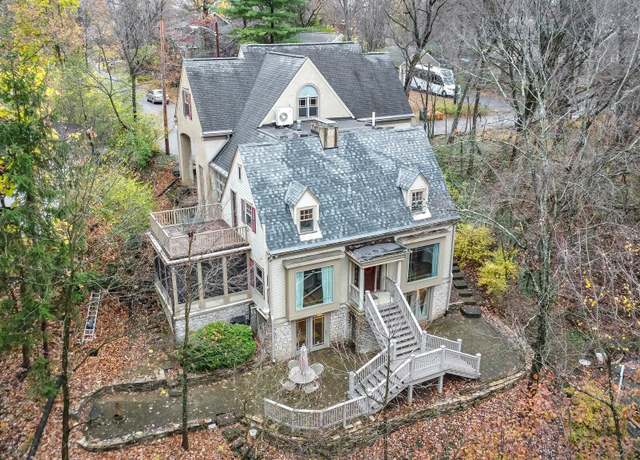 Property at 296 Walhalla Rd, Columbus, OH 43202, 4 beds, 4 baths