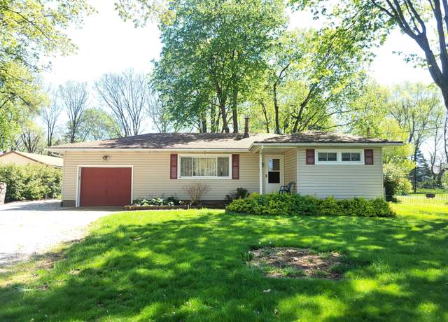 Property at 140 Marie Ave, Pickerington, OH 43147, 3 beds, 1 bath