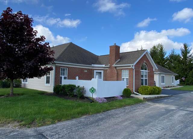 Property at 702 Hampton Woods Dr, Marion, OH 43302, 2 beds, 2 baths