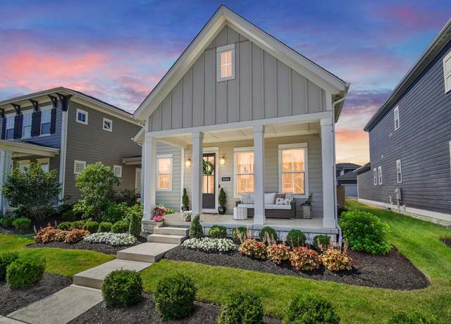 Property at 5084 Maple Dr, Lewis Center, OH 43035, 3 beds, 2.5 baths