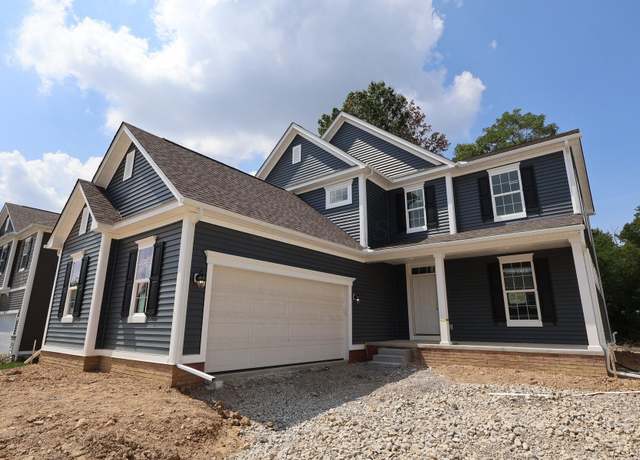 Property at 214 Isleta Dr, Pataskala, OH 43062, 3 beds, 2.5 baths