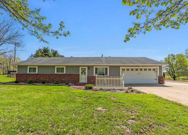 Property at 13468 Heimberger Rd NW, Baltimore, OH 43105, 3 beds, 2.5 baths