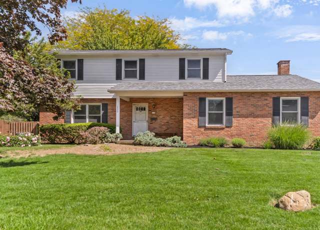 Property at 1330 Darcann Dr, Columbus, OH 43220, 4 beds, 2.5 baths