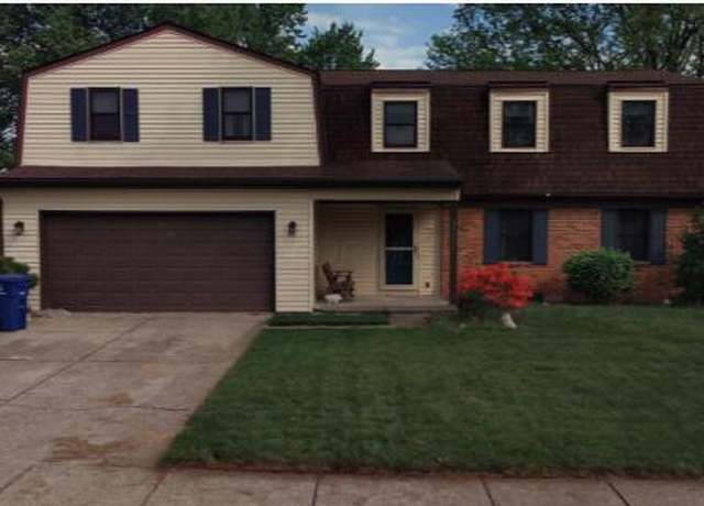 Property at 1526 Deercreek Ct, Worthington, OH 43085, 4 beds, 3.5 baths