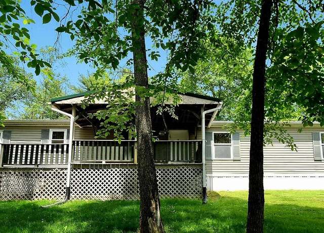 Property at 4550 Township Road 308 SE, Corning, OH 43730, 5 beds, 3 baths