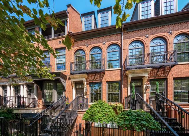 Property at 292 1/2 E Gay St, Columbus, OH 43215, 3 beds, 3.5 baths
