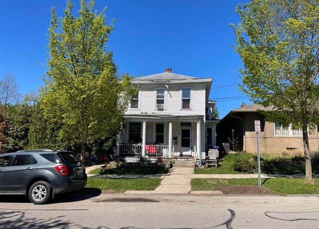 Property at 143 N Liberty St, Delaware, OH 43015, 5 beds