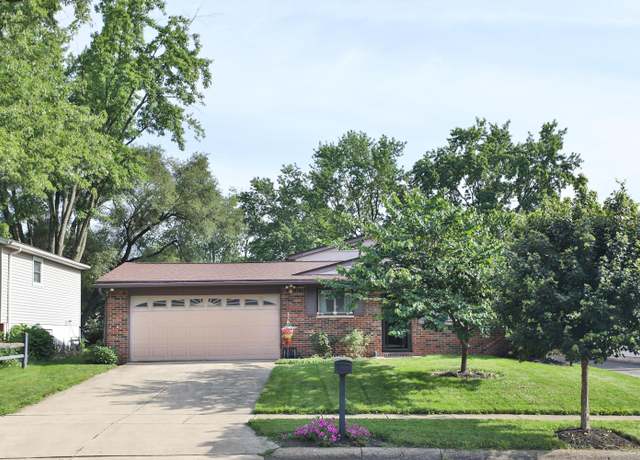 Property at 3392 Trail Lane Ct, Columbus, OH 43231, 3 beds, 2 baths