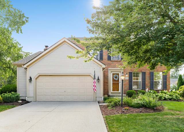 Property at 824 Elgin Cir, Pickerington, OH 43147, 4 beds, 2.5 baths