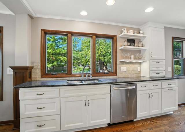 Photo of 2585 Westmont Blvd, Columbus, OH 43221