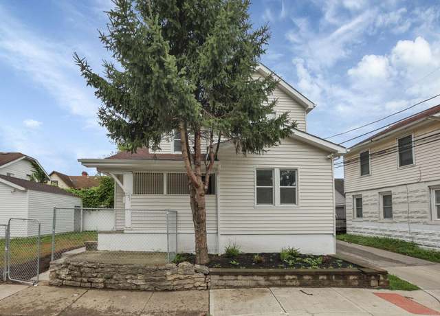 Property at 351 Dakota Ave, Columbus, OH 43223, 4 beds, 2 baths