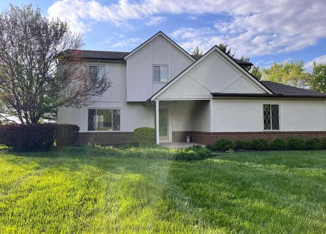 Property at 11795 Huntington Way NW, Pickerington, OH 43147, 4 beds, 3 baths