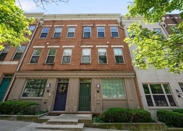 Property at 91 W Town St, Columbus, OH 43215, 3 beds, 3 baths