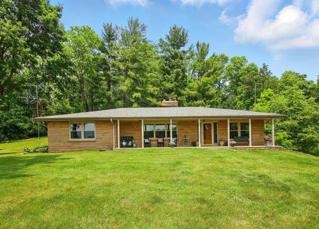 Property at 2590 Ross Ln, Springfield, OH 45502, 3 beds, 3 baths