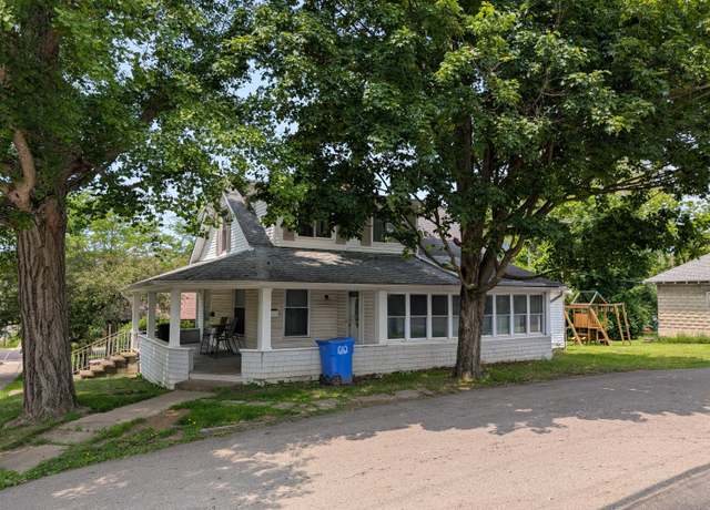 Property at 54 W High St, Mount Gilead, OH 43338, 3 beds