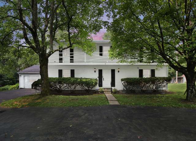 Property at 2399 Arabelle Dr NE, Lancaster, OH 43130, 4 beds, 2.5 baths