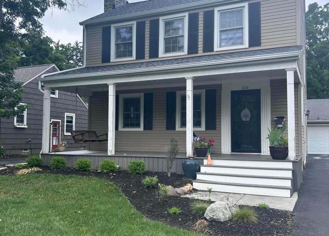 Property at 288 E Kanawha Ave, Columbus, OH 43214, 5 beds, 3.5 baths
