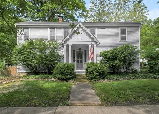 Property at 235 N Pearl St, Granville, OH 43023, 5 beds, 3 baths