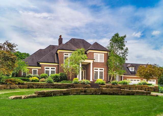 Property at 16187 Kreashbaum Rd, Rockbridge, OH 43149, 8 beds, 8.5 baths