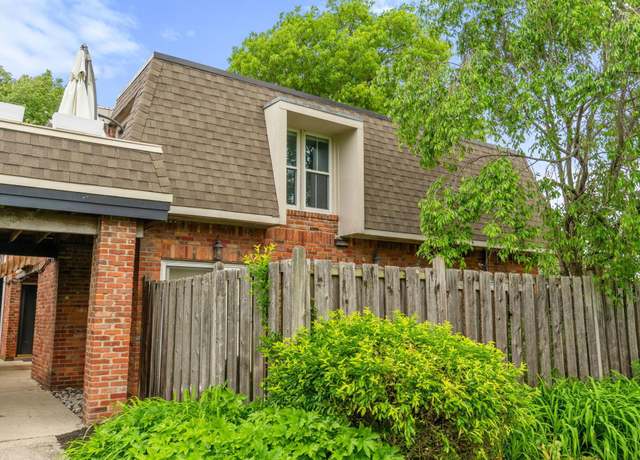 Photo of 1526 Lafayette Dr Unit B, Columbus, OH 43220