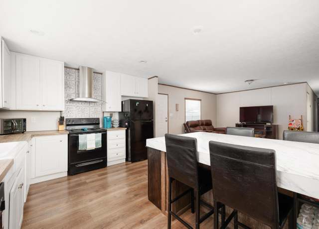 Property at 8565 Smith Calhoun Rd #5, Plain City, OH 43064, 3 beds, 2 baths