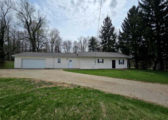 Property at 15504 Crooked St, Mount Vernon, OH 43050, 3 beds, 1.5 baths