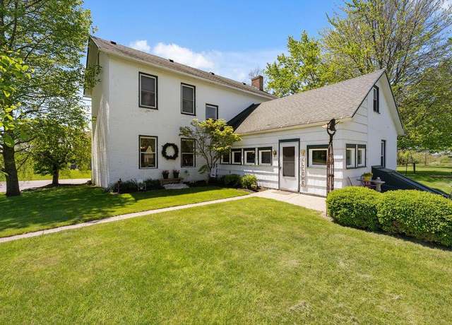 Property at 12914 E National Rd, South Vienna, OH 45369, 4 beds, 2 baths