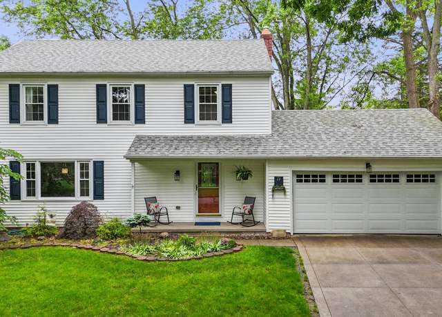Property at 60 Nantucket Dr, Hudson, OH 44236, 4 beds, 2.5 baths