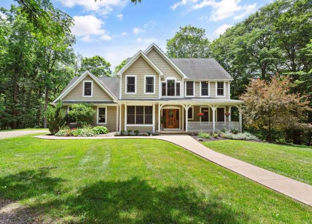Property at 1645 Woodville Rd, Mansfield, OH 44903, 5 beds, 3 baths