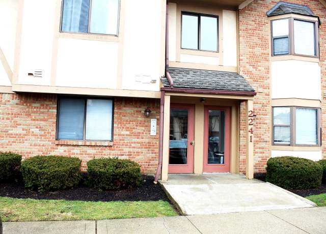 Property at 2241 Hedgerow Rd Unit 2241D, Columbus, OH 43220, 2 beds, 2 baths