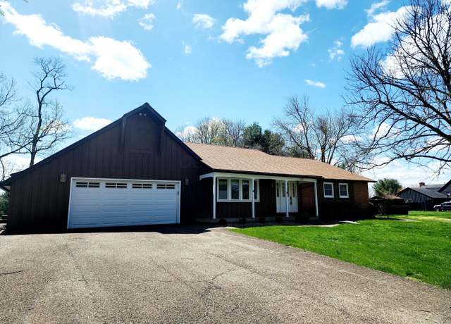 Property at 5180 Wilshire Dr, Zanesville, OH 43701, 3 beds, 3 baths
