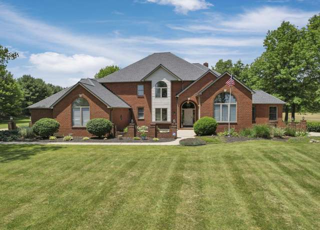 Property at 7922 Hazelton-etna Rd SW, Pataskala, OH 43062, 4 beds, 4 baths