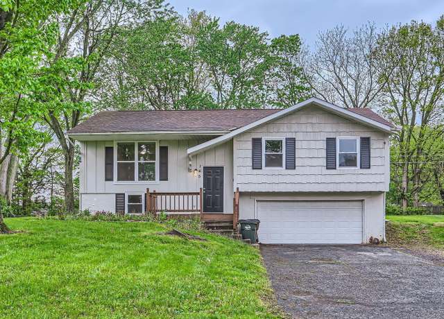 Property at 145 Lorraine Blvd, Pickerington, OH 43147, 3 beds, 2.5 baths