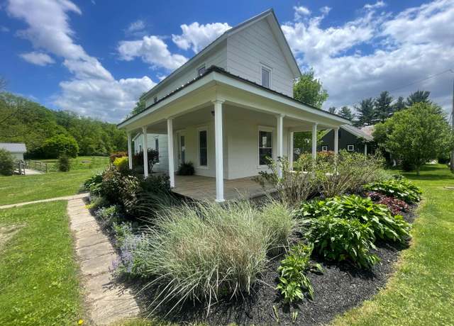 Property at 2668 Mounts Rd NW, Alexandria, OH 43001, 2 beds, 1 bath