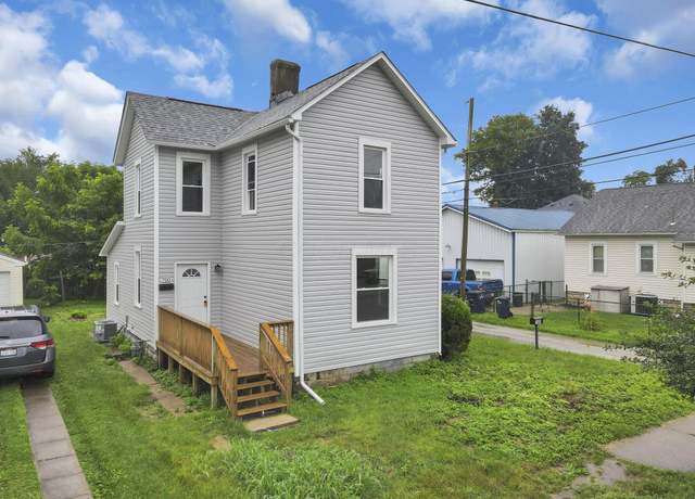 Property at 700 E Allen St, Lancaster, OH 43130, 3 beds, 1 bath