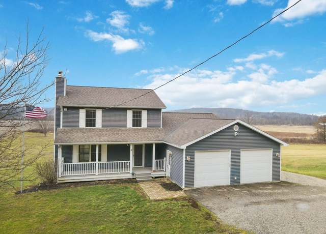 Property at 4725 Briarcliff Rd, Nashport, OH 43830, 4 beds, 3.5 baths