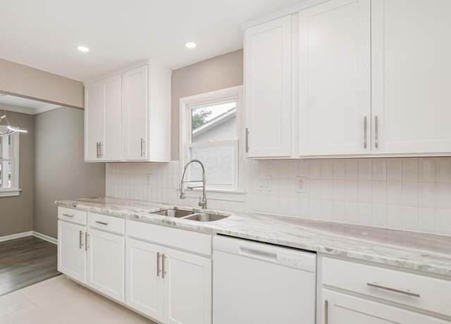 Property at 205 N Gould Rd, Columbus, OH 43209, 3 beds, 2.5 baths