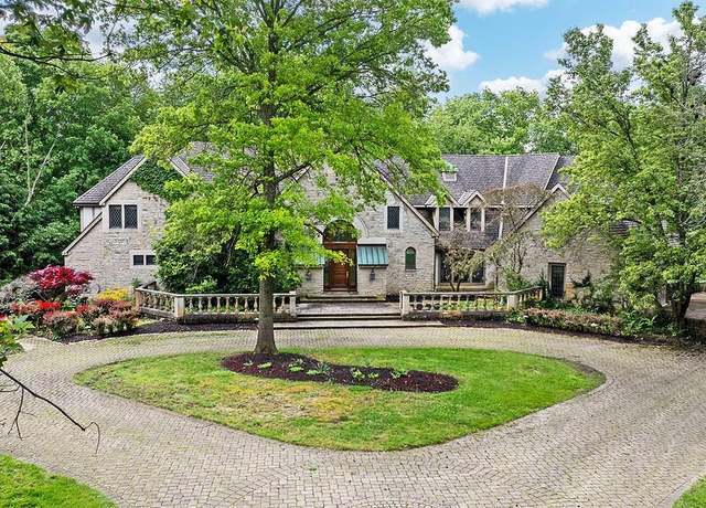 Photo of 1635 Strathshire Hall Pl, Powell, OH 43065