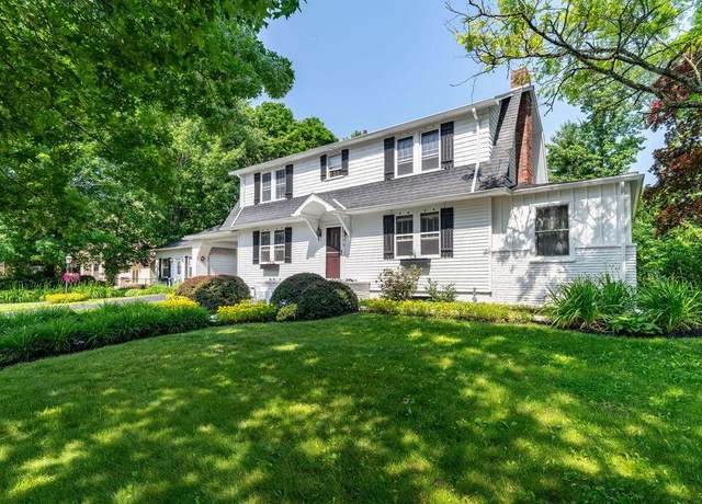 Property at 405 N Union St, Galion, OH 44833, 5 beds, 3.5 baths