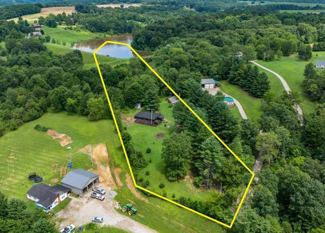 Property at 3760 Township Road 138 NW, Somerset, OH 43783, 3 beds, 2 baths