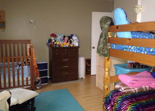 Property at 584 Moull St Unit A, Newark, OH 43055, 2 beds, 2 baths