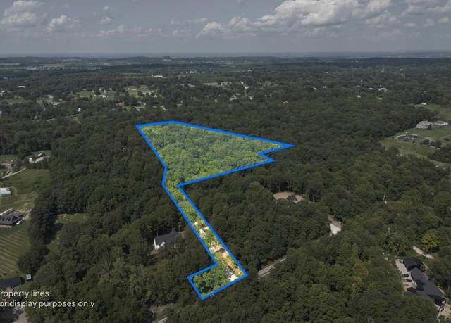 Property at 8416 Royalton Rd SW, Lancaster, OH 43130