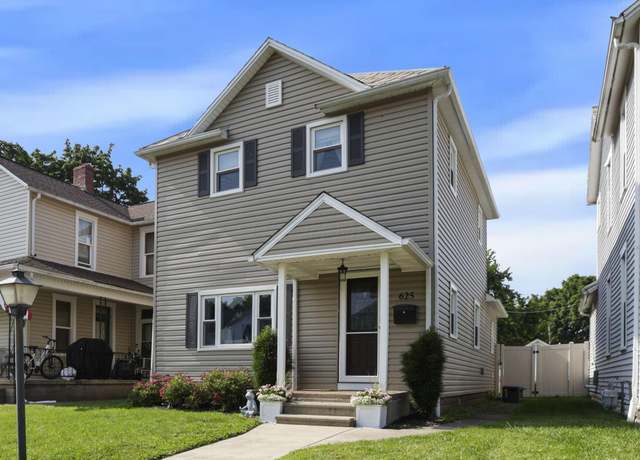 Property at 625 E Mulberry St, Lancaster, OH 43130, 2 beds, 1.5 baths
