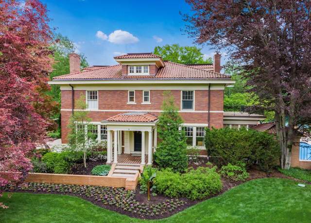 Property at 140 N Parkview Ave, Bexley, OH 43209, 5 beds, 8 baths