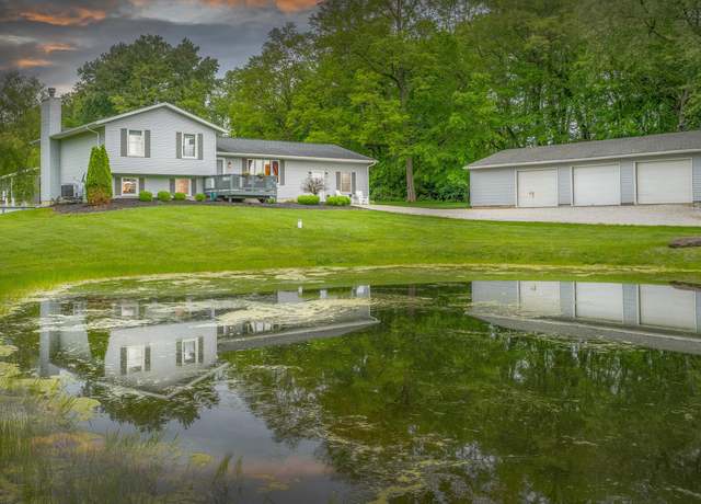 Property at 1295 Vernonview Dr, Mount Vernon, OH 43050, 4 beds, 3 baths